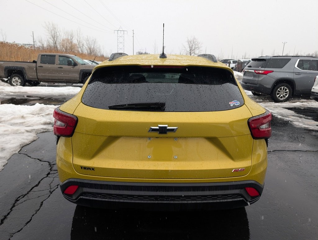 Used 2024 Chevrolet Trax RS w/ Driver Confidence Package image 6