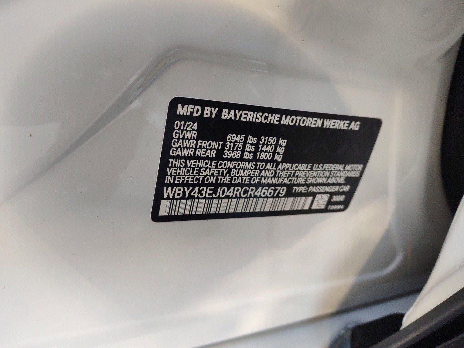 Used 2024 BMW i7 eDrive50 image 17