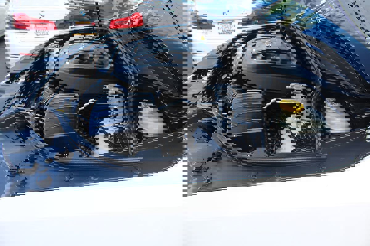 Used 2018 Dodge Durango SXT w/ 3rd Row Seating Group AWD/4WD image 34