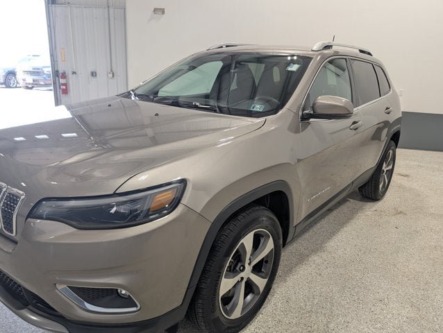 Used 2021 Jeep Cherokee Limited AWD/4WD image 7