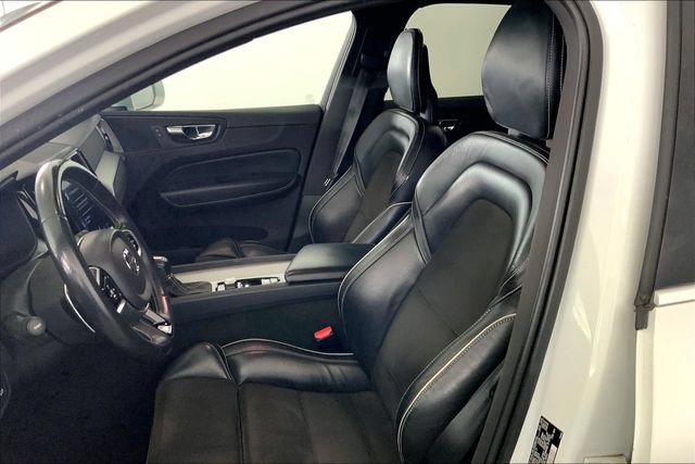Used 2018 Volvo XC60 T6 R-Design w/ Convenience Package AWD/4WD image 11