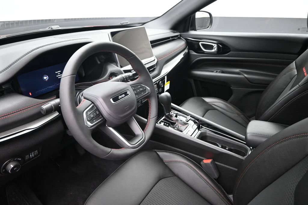 New 2026 Jeep Compass Trailhawk AWD/4WD image 20