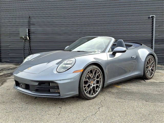 Used 2025 Porsche 911 Carrera image 1