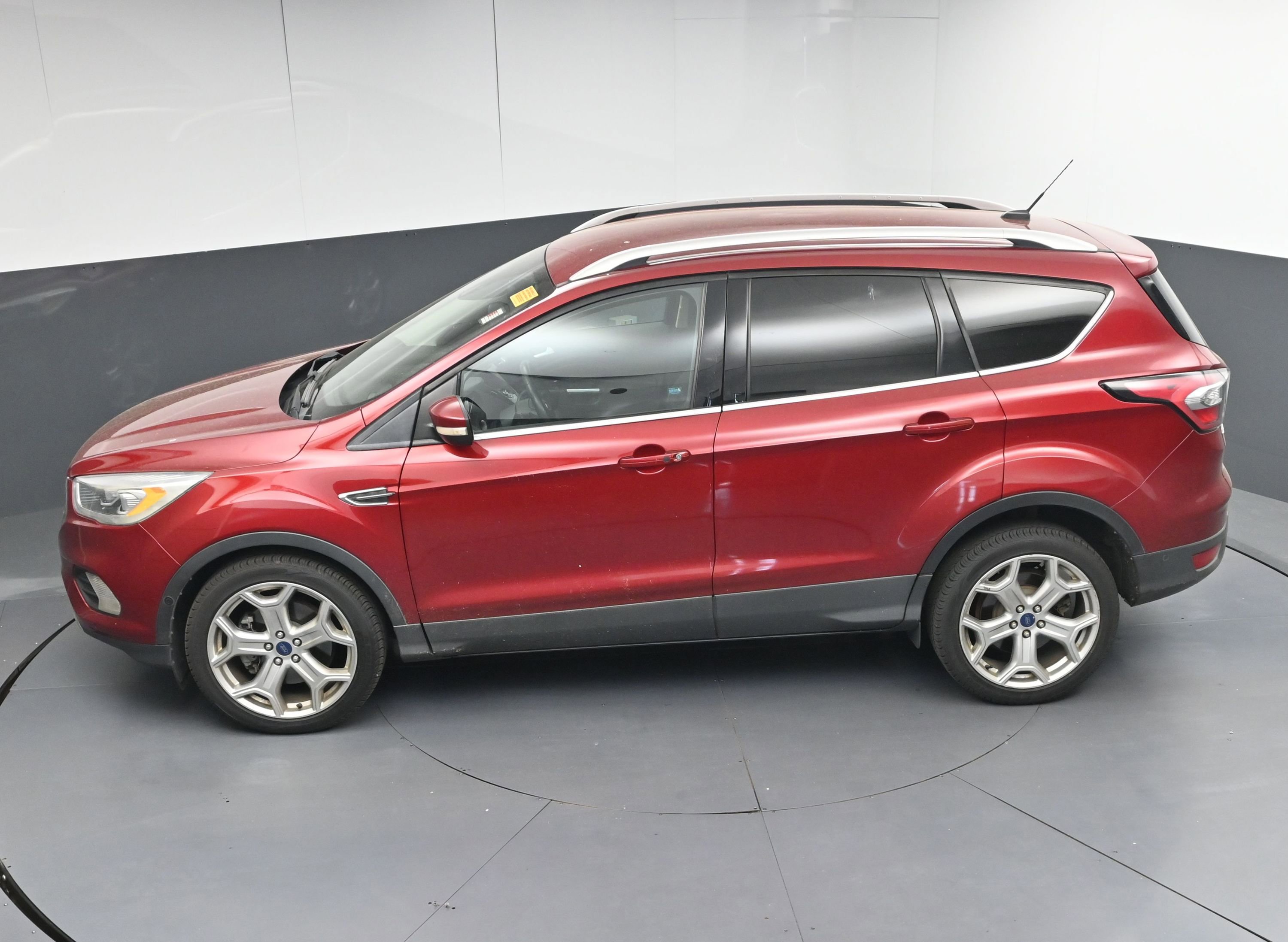 Used 2017 Ford Escape Titanium w/ Equipment Group 301A image 38