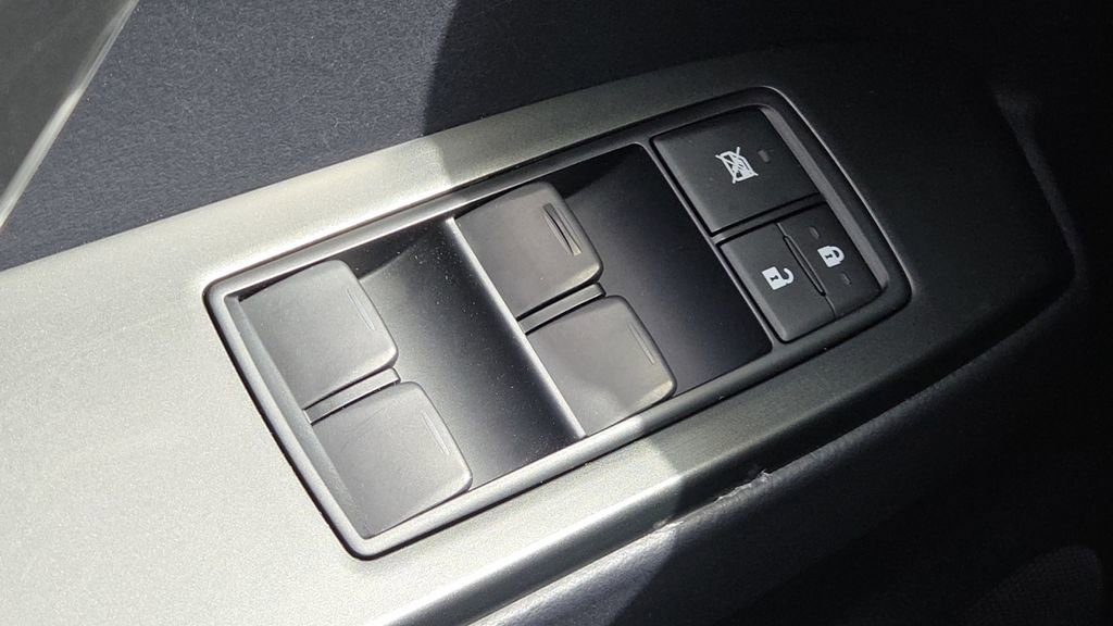 Used 2023 Lexus GX 460 Premium w/ Premium Package image 13