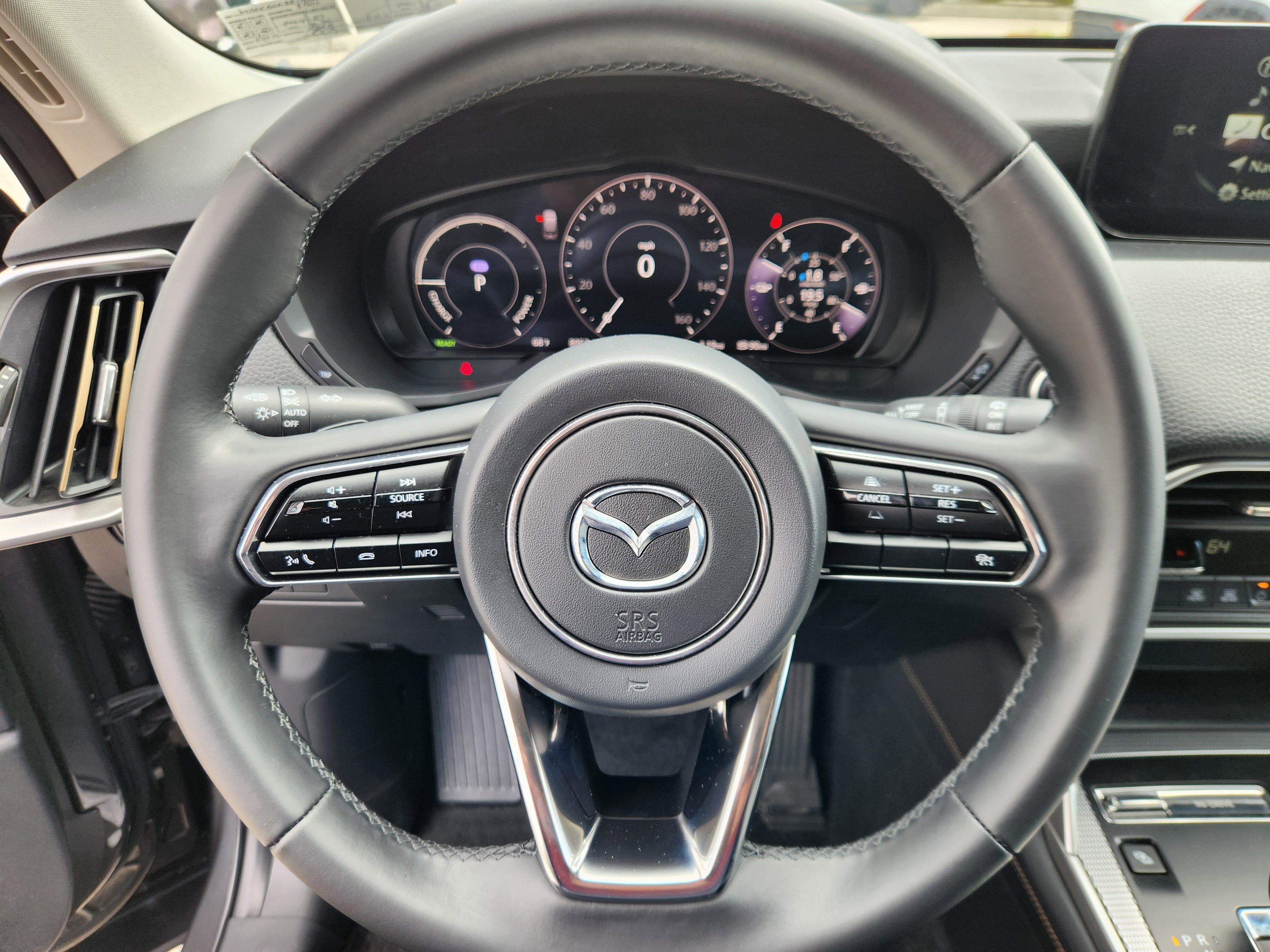 Certified 2024 MAZDA CX-90 Plug-In Hybrid w/ Preferred AWD/4WD image 9