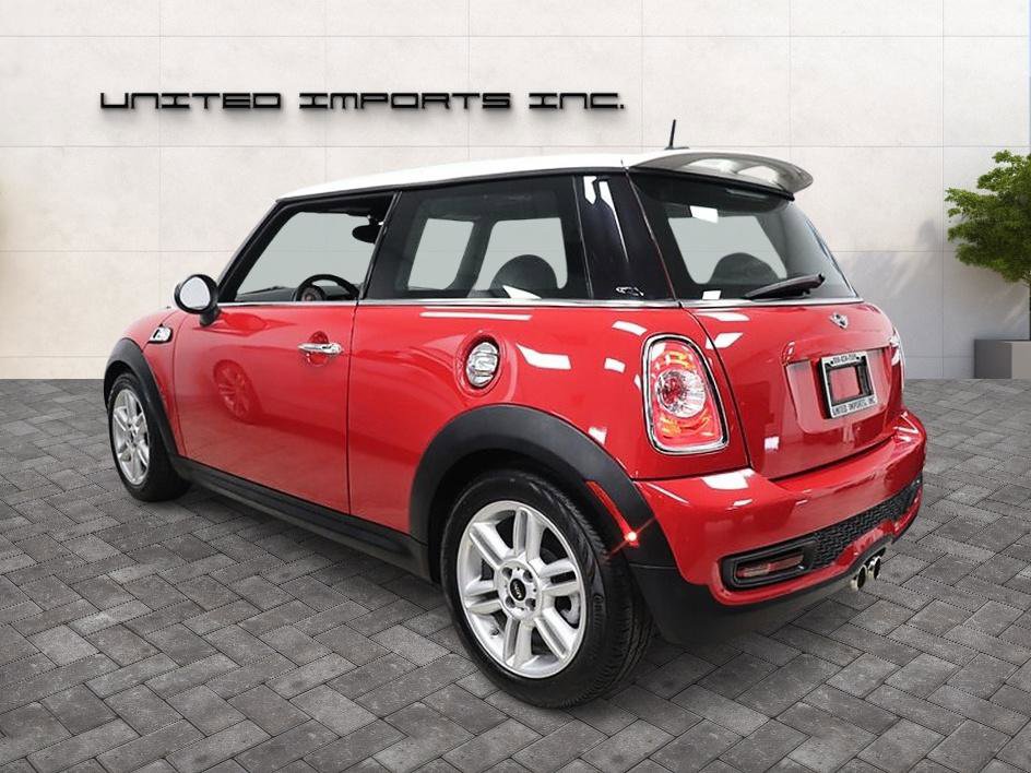 Used 2013 MINI Cooper S FWD image 3