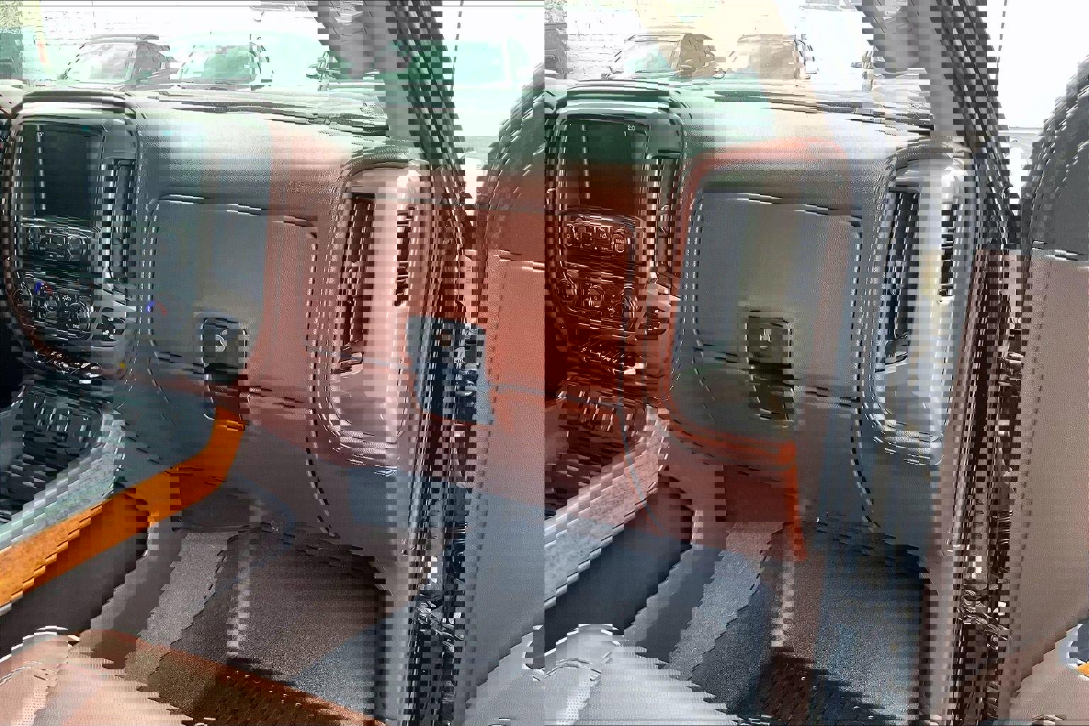 Used 2019 Chevrolet Silverado 3500 High Country w/ Duramax Plus Package image 16