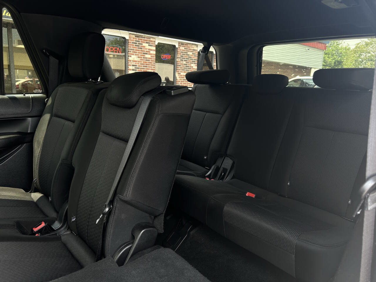 Used 2019 Ford Expedition Max XLT image 21