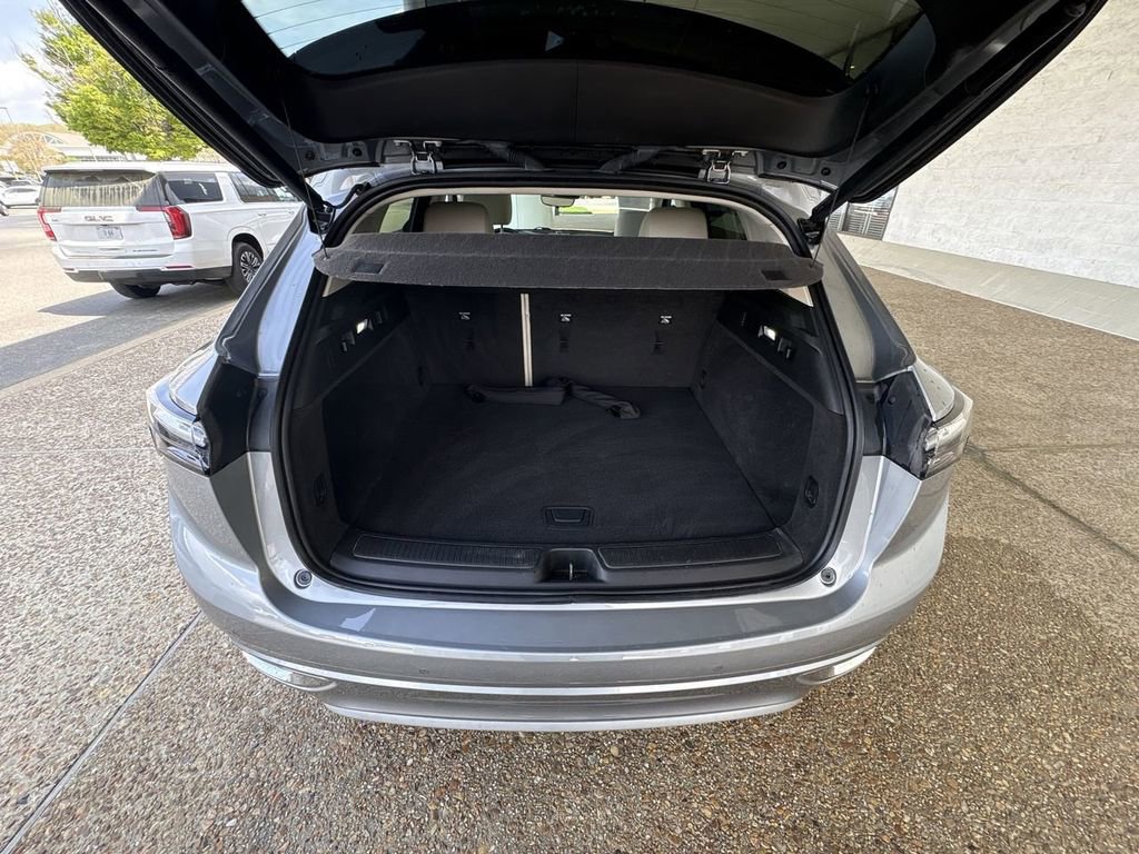 Certified 2023 Buick Envision Avenir image 27