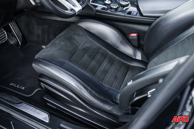 Used 2019 Alfa Romeo Giulia Quadrifoglio w/ Driver Assist Dynamic Package image 68