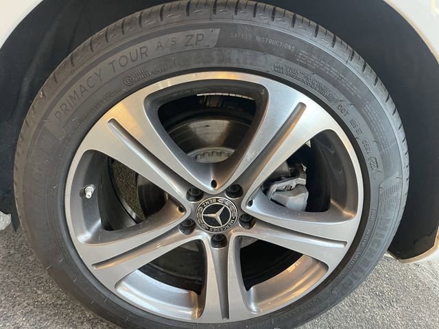 Used 2019 Mercedes-Benz E 300 image 7