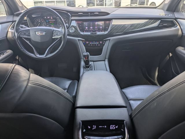 Used 2021 Cadillac XT6 Premium Luxury AWD/4WD image 26
