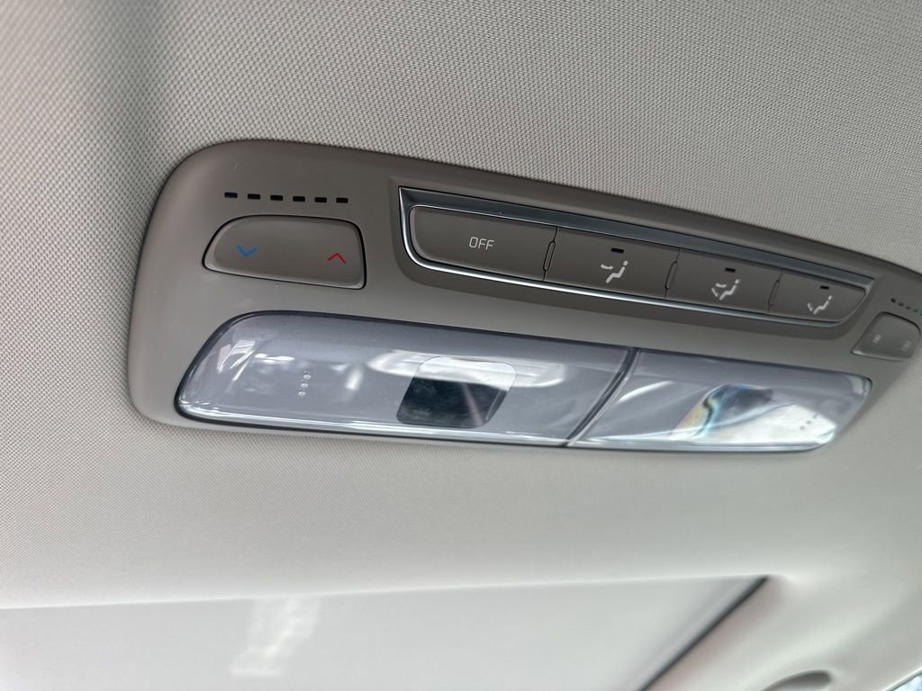 Used 2021 Kia Telluride S image 30