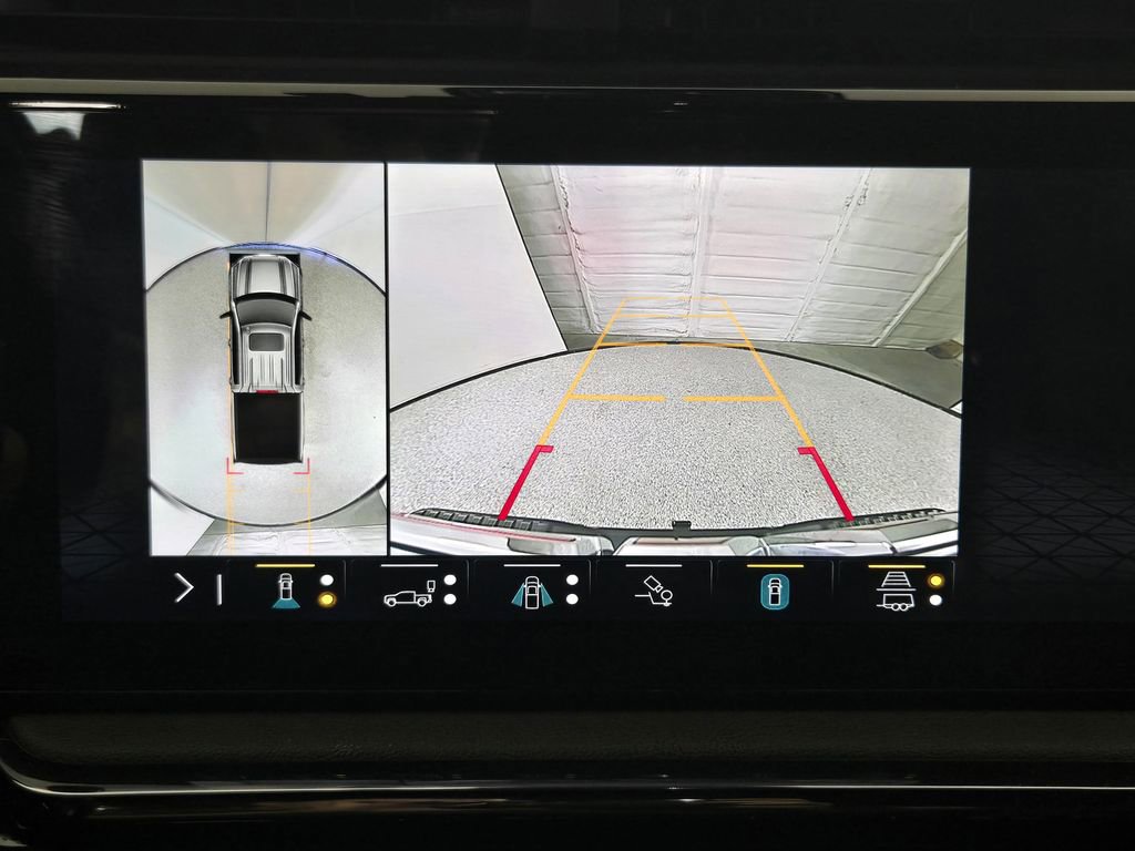 Used 2022 GMC Sierra 1500 AT4 w/ AT4 Premium Package AWD/4WD image 18
