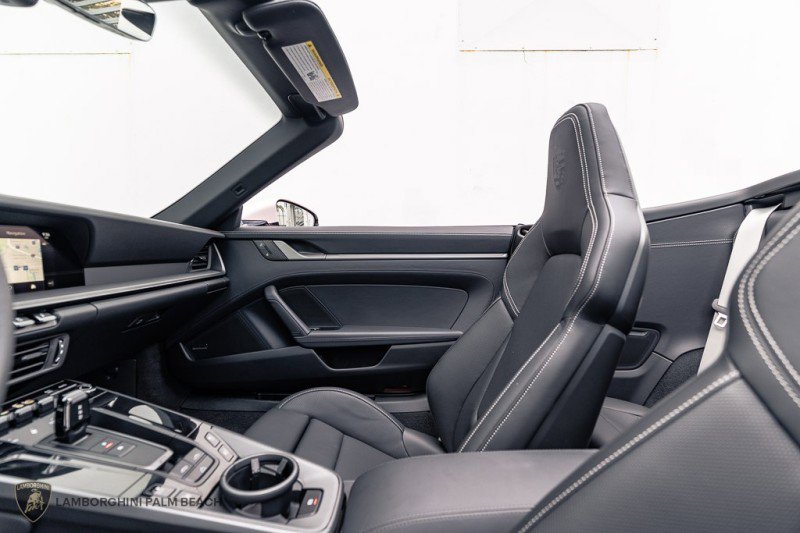Used 2026 Porsche 911 Carrera RWD image 27