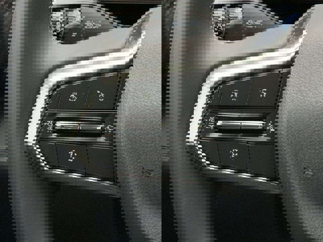 New 2026 Chevrolet Equinox LT image 13