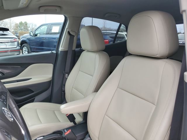 Used 2019 Buick Encore Essence image 10