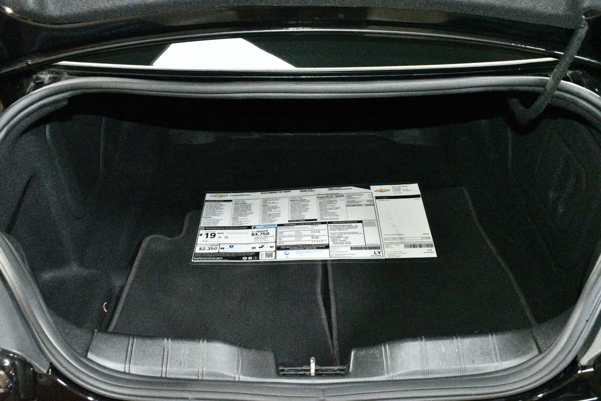 Used 2019 Chevrolet Camaro SS image 95