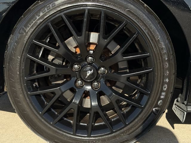 Used 2015 Ford Mustang GT w/ GT Performance Package RWD image 10