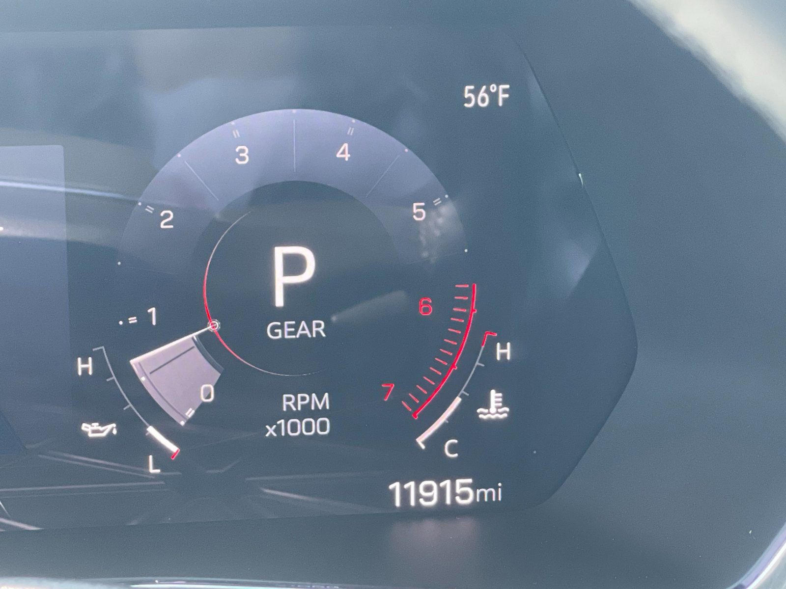 Used 2025 GMC Canyon Elevation image 29