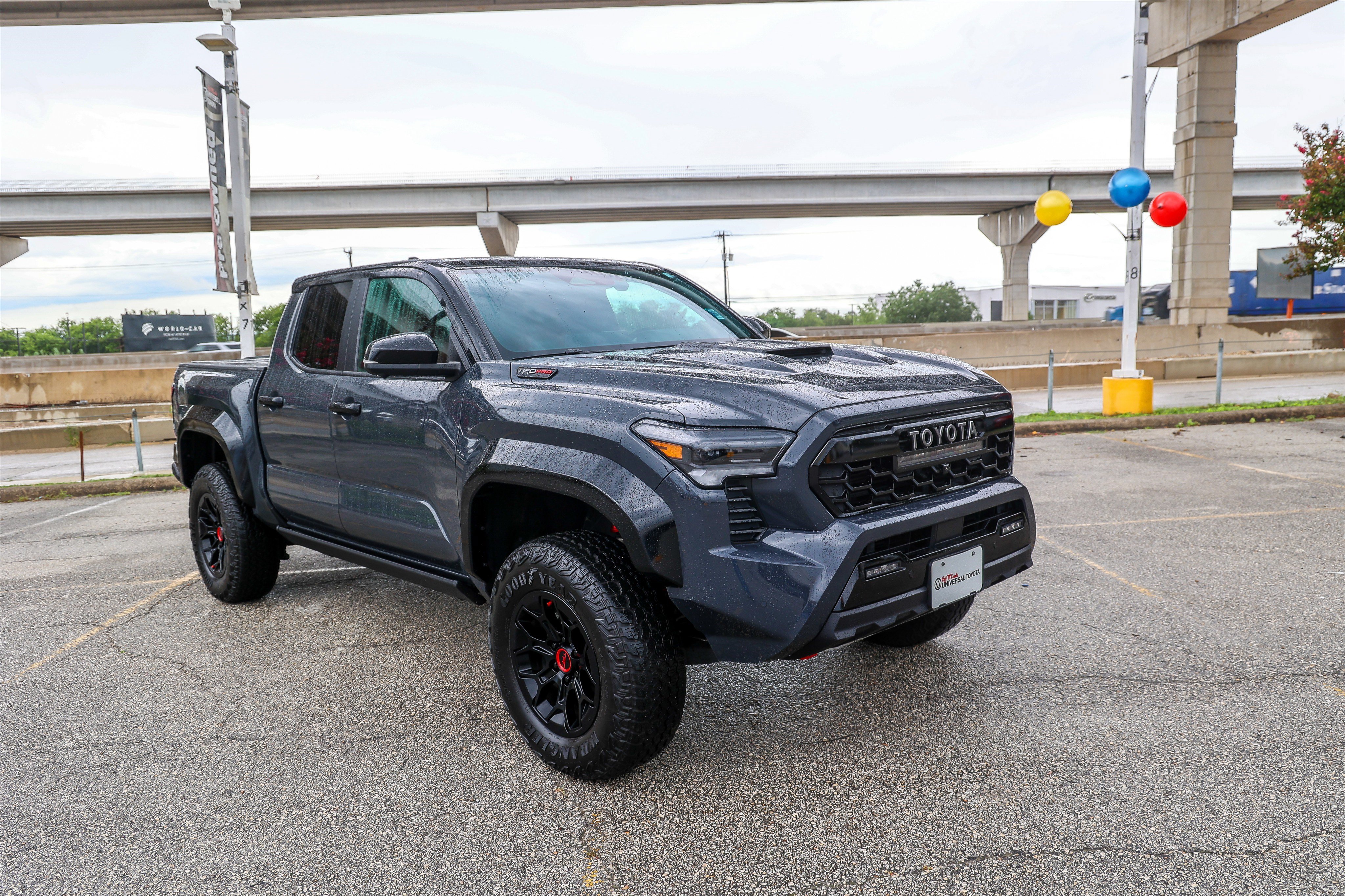 Certified 2025 Toyota Tacoma TRD Pro AWD/4WD image 5