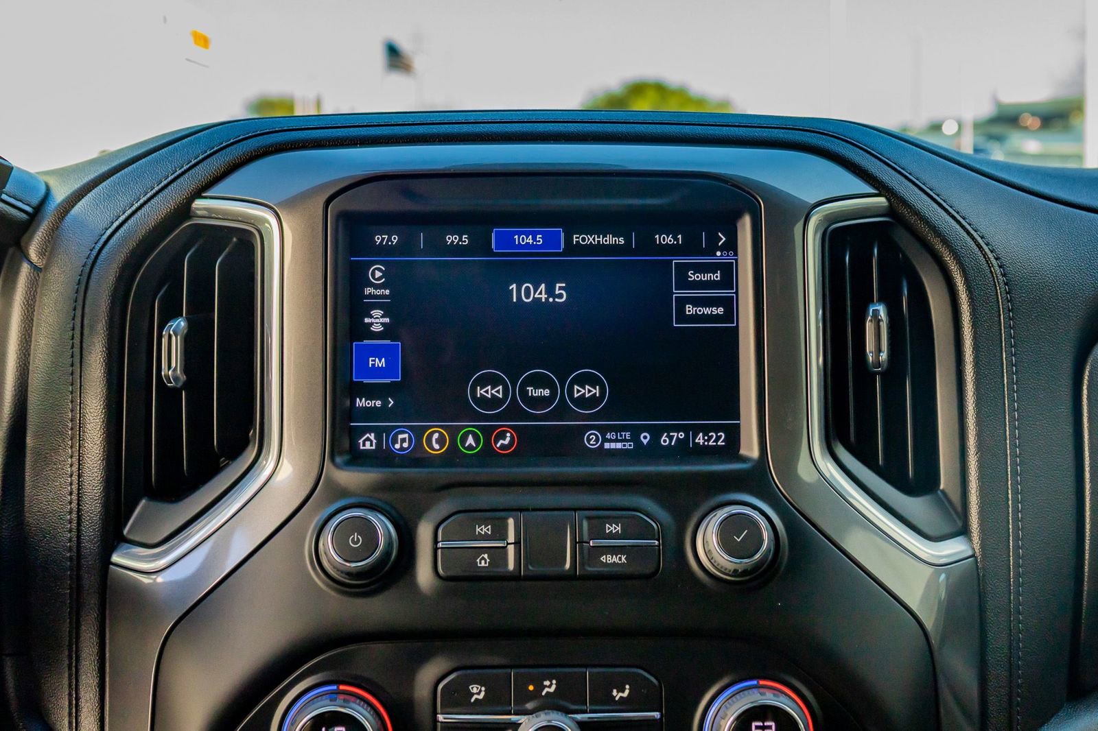 Used 2022 Chevrolet Silverado 2500 LTZ w/ Carhartt Edition AWD/4WD image 24