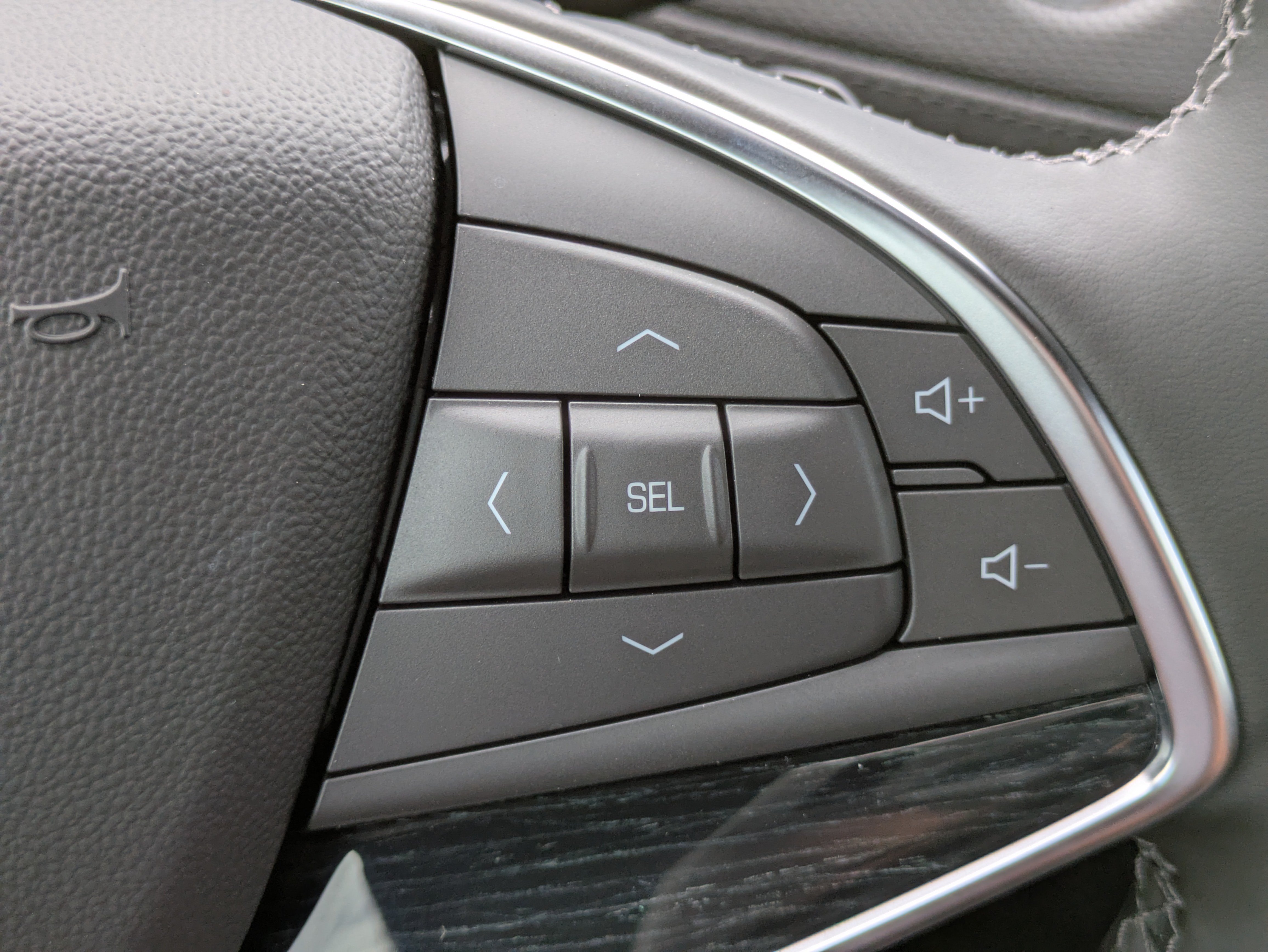 New 2025 Cadillac XT5 Premium Luxury w/ Technology Package FWD image 16
