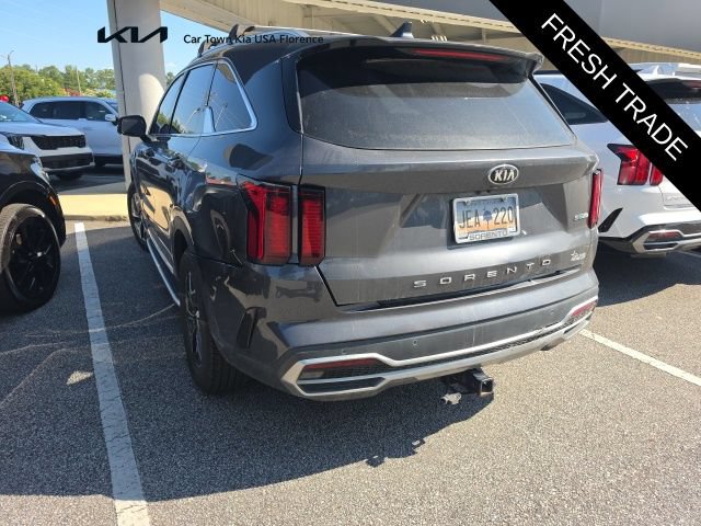 Used 2021 Kia Sorento S FWD image 3