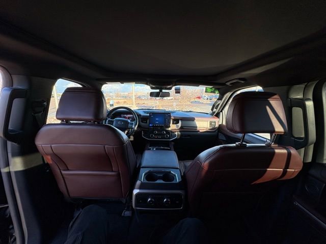 Used 2024 Ford Expedition Limited image 27