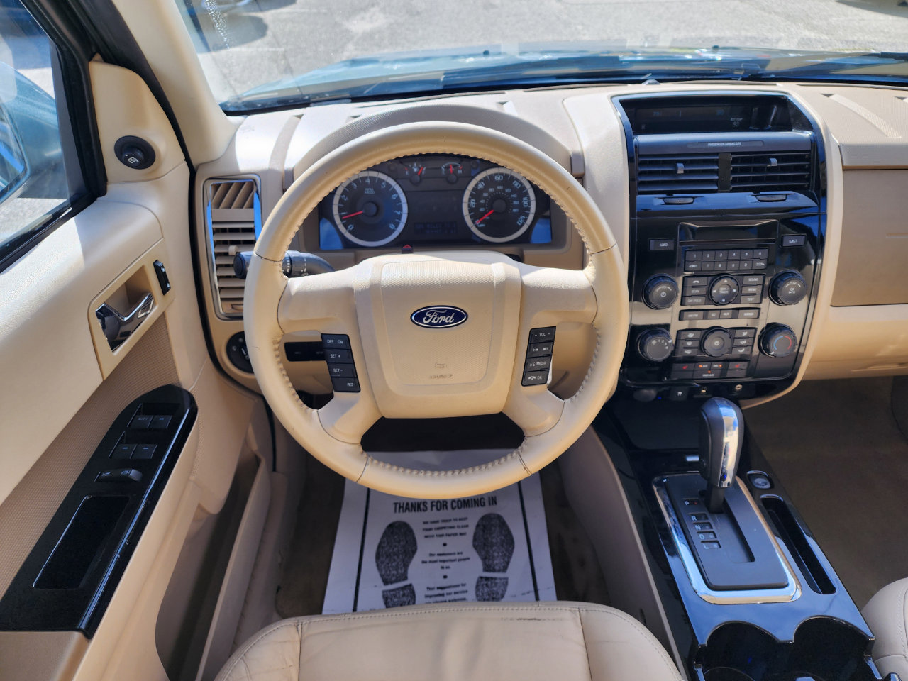 Used 2010 Ford Escape Limited image 17