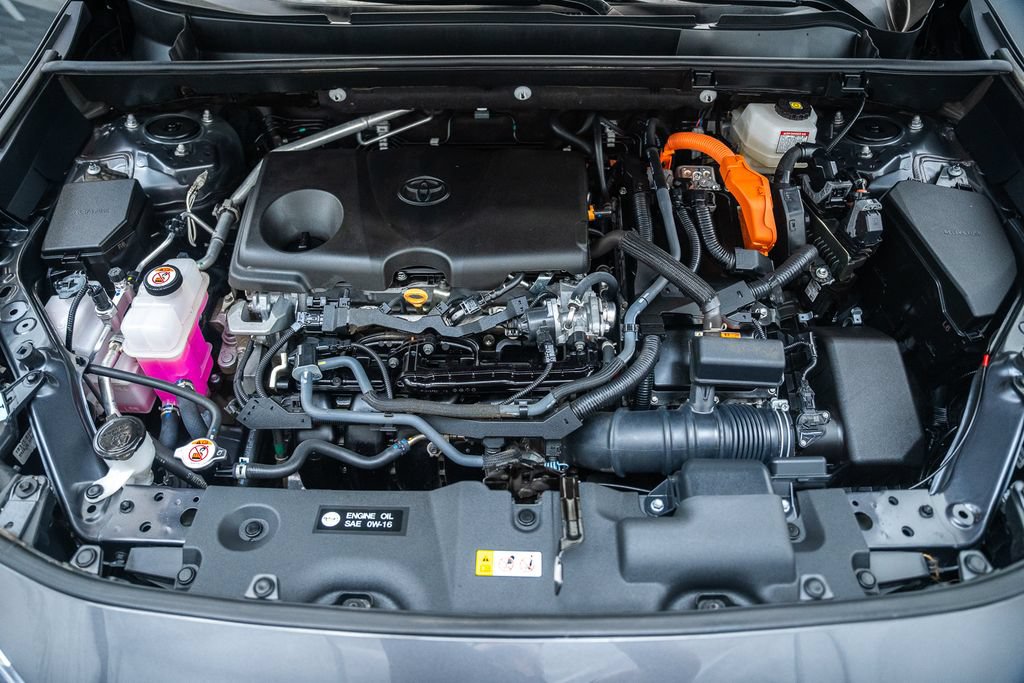 Certified 2025 Toyota RAV4 LE AWD/4WD image 20