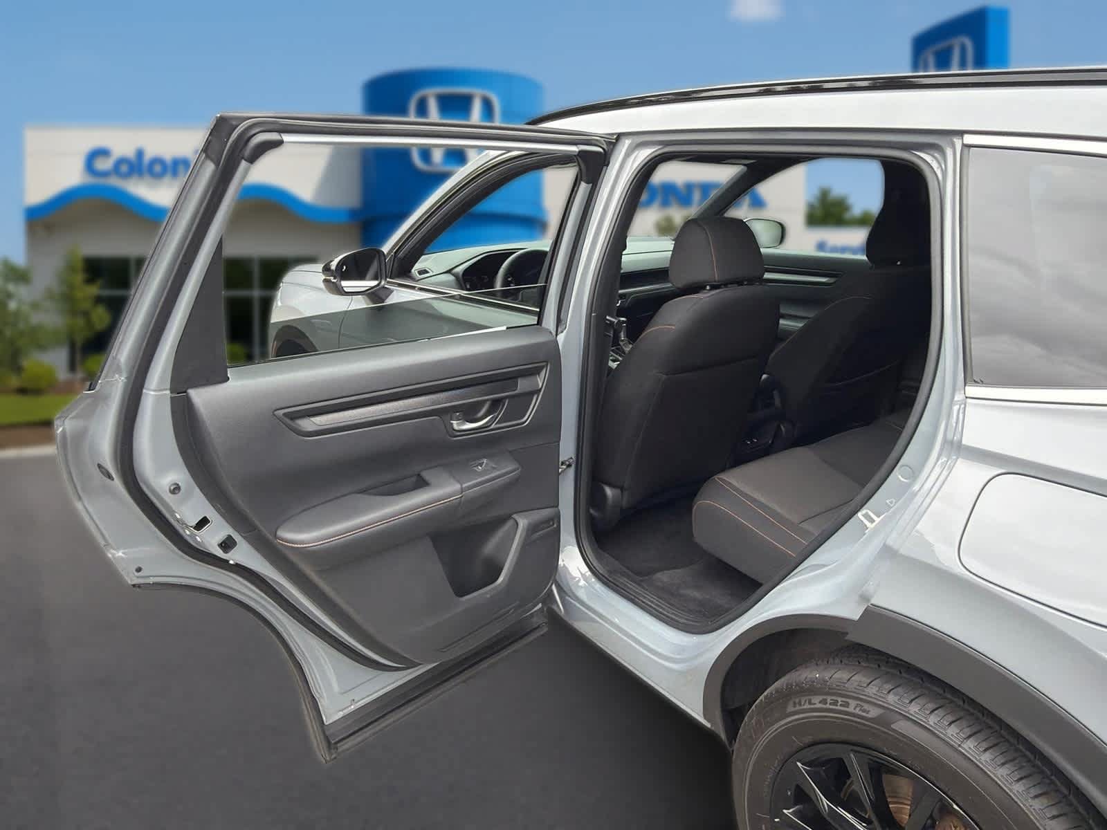 Used 2025 Honda CR-V Sport image 27