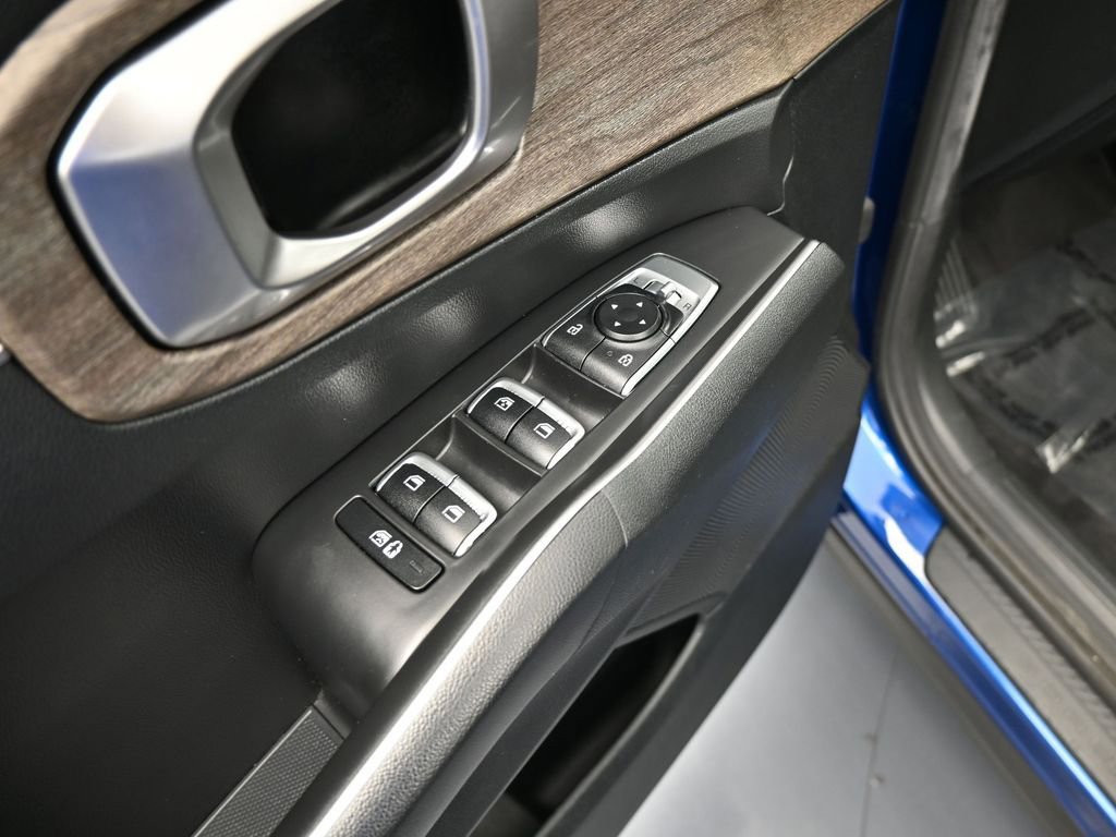 Used 2021 Kia Sorento EX w/ Panoramic Sunroof Package image 14