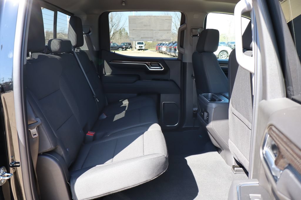 New 2026 Chevrolet Silverado 1500 RST w/ Convenience Package II AWD/4WD image 45