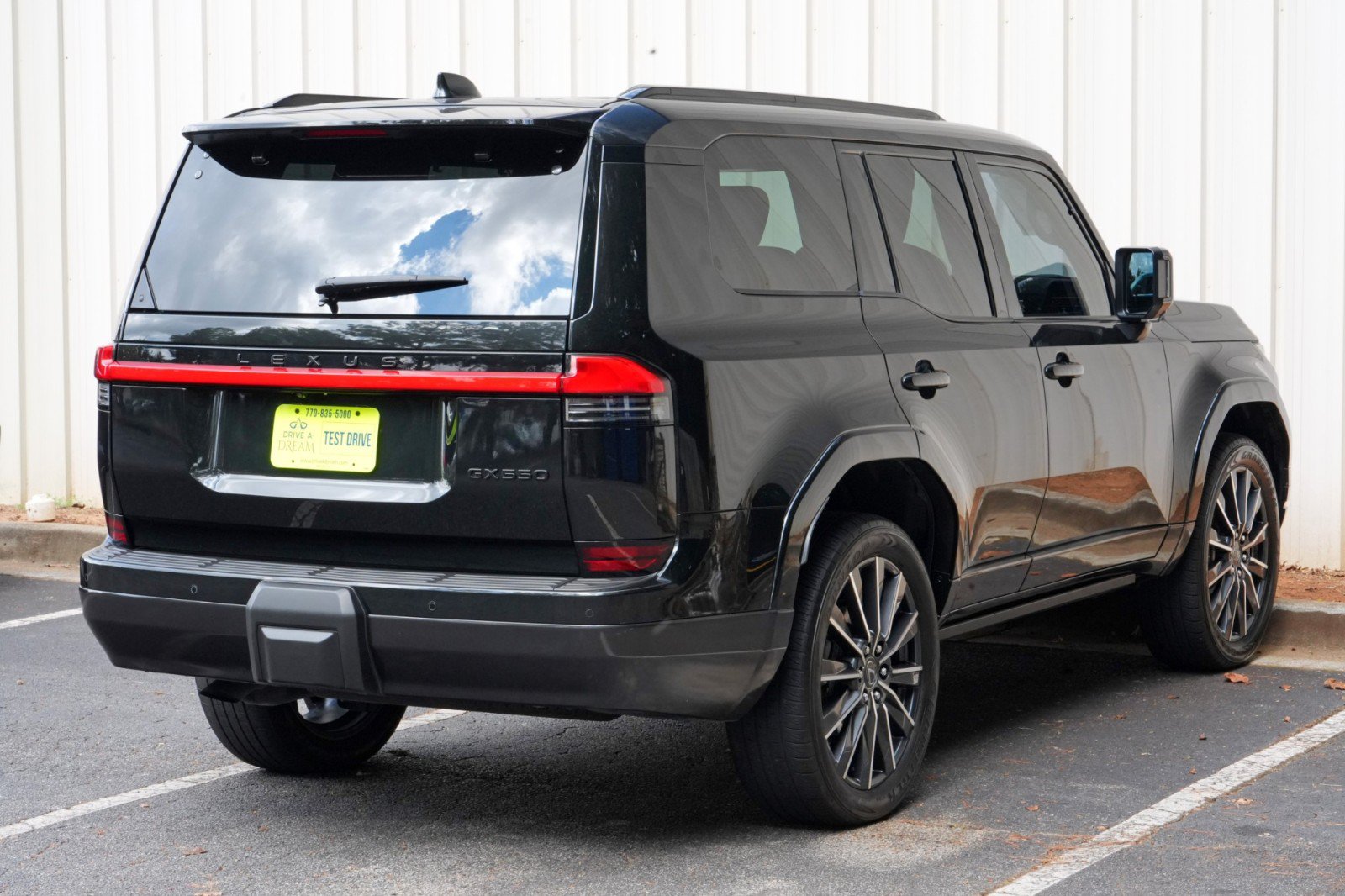 Used 2024 Lexus GX 550 w/ Cold Area Package AWD/4WD image 56