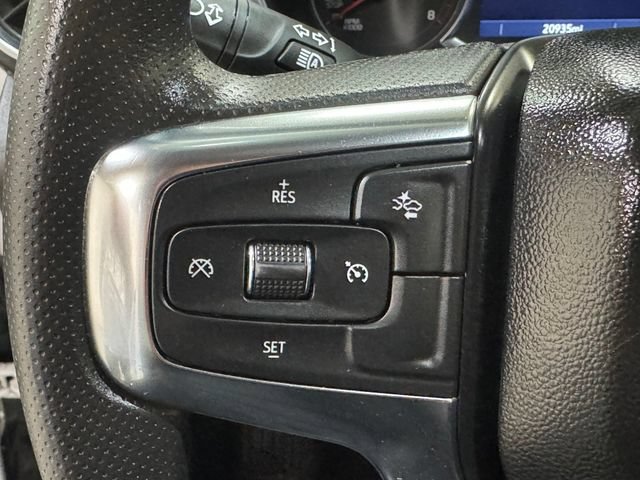 Used 2025 Chevrolet Blazer LT AWD/4WD image 16