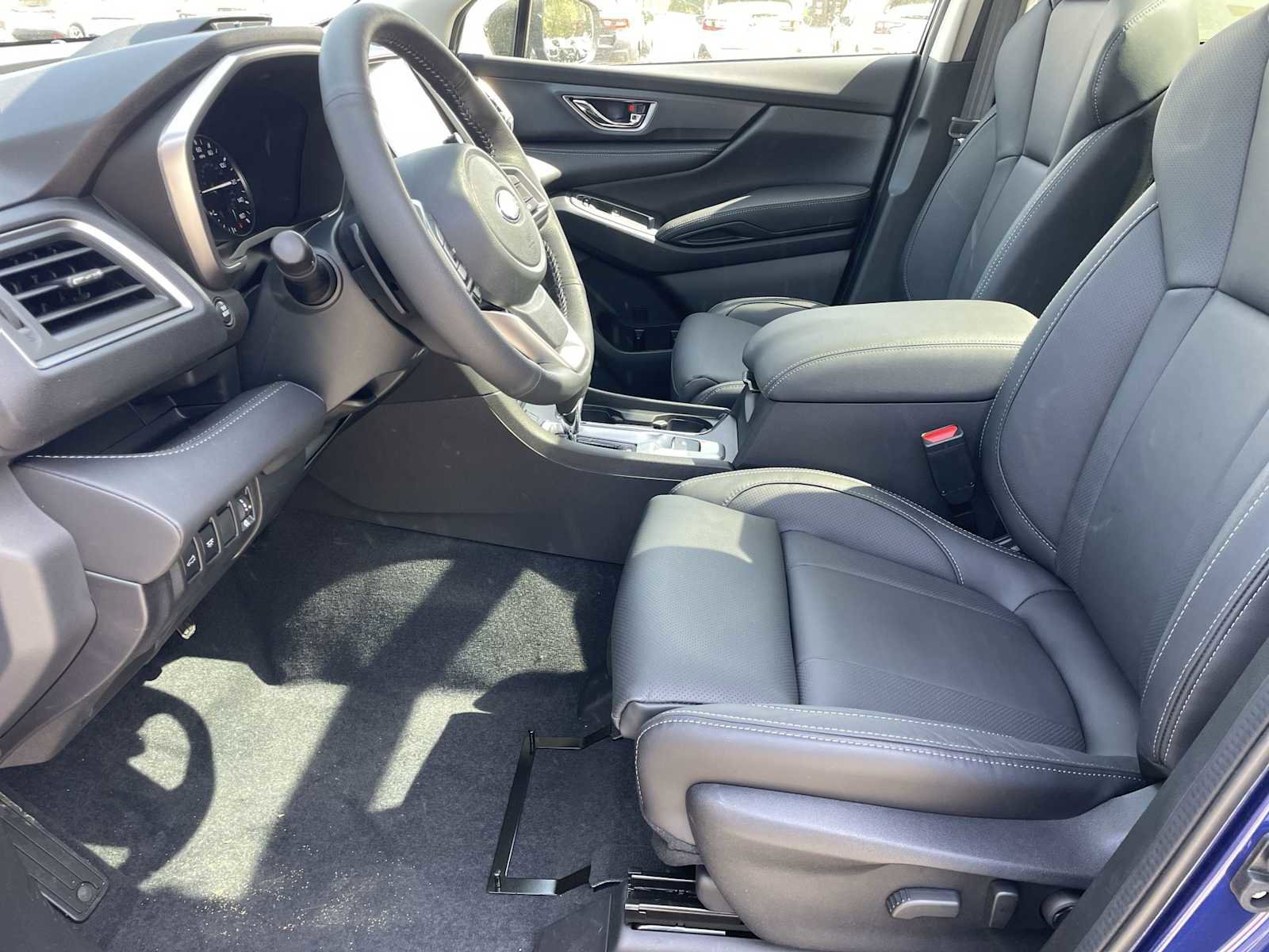 New 2026 Subaru Ascent Limited AWD/4WD image 10