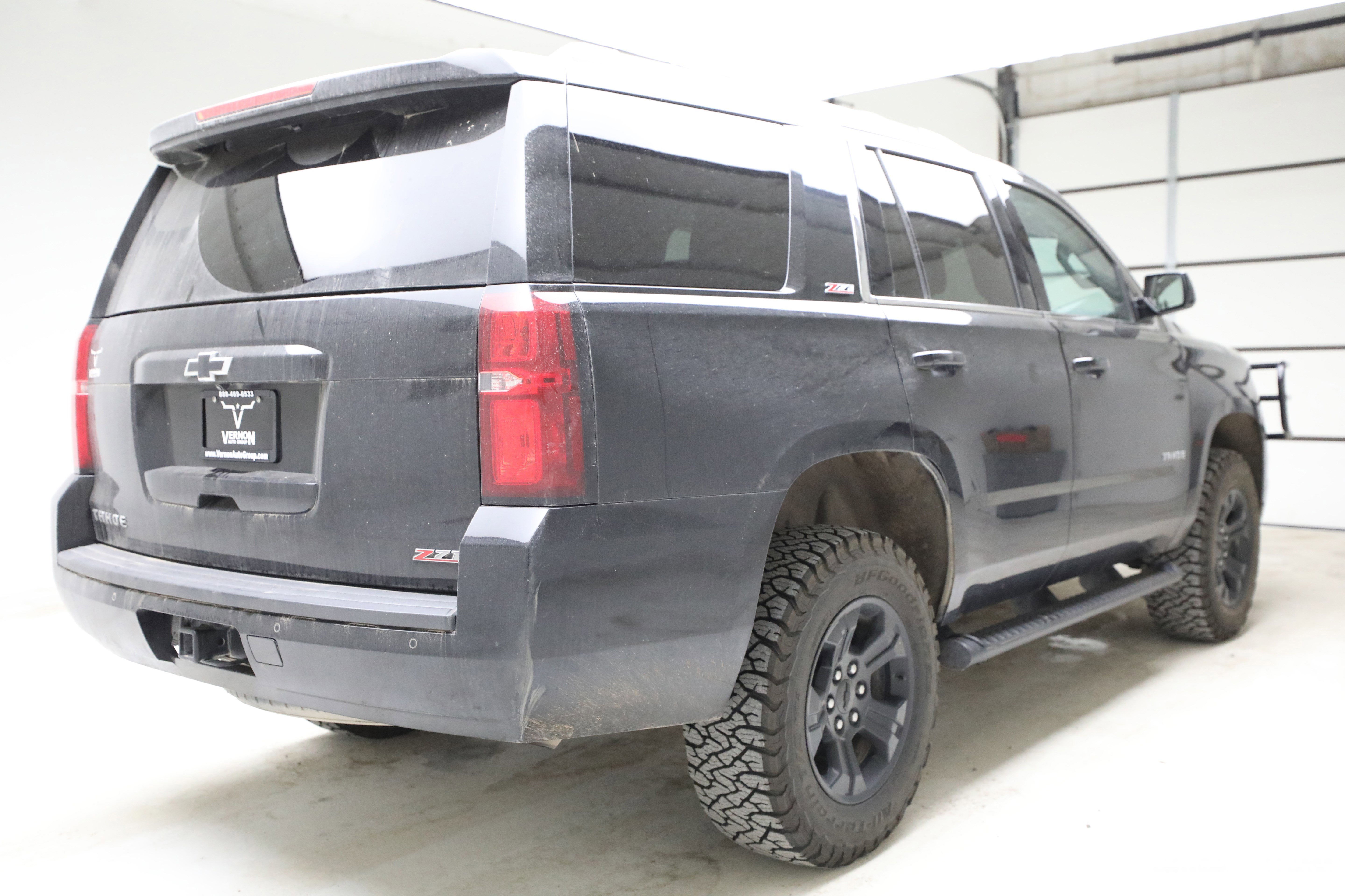 Used 2017 Chevrolet Tahoe LT w/ Z71 Midnight Edition image 4