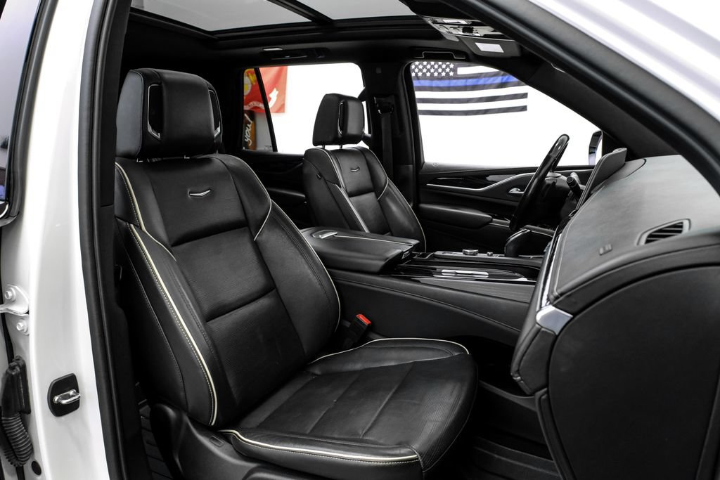 Used 2021 Cadillac Escalade Sport RWD image 30