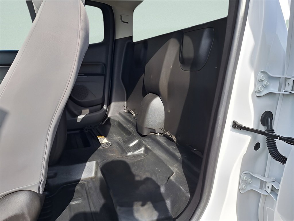 Used 2019 Chevrolet Colorado W/T w/ WT Convenience Package image 11