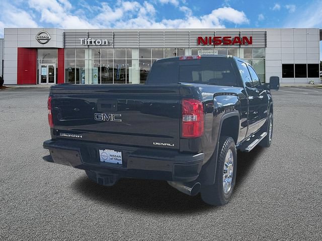 Used 2016 GMC Sierra 2500 Denali w/ Suspension Package, Off-Road AWD/4WD image 7