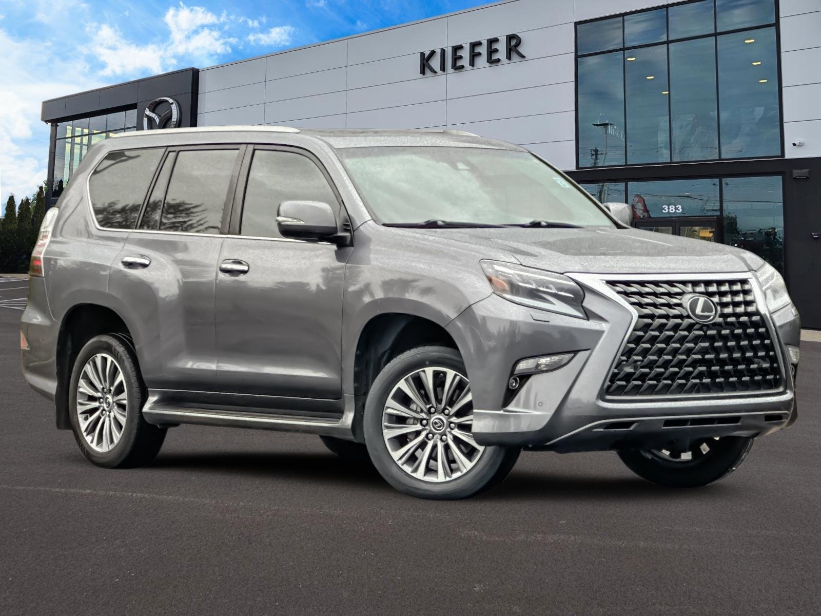 Used 2021 Lexus GX 460 Luxury w/ Off Road Package image 2