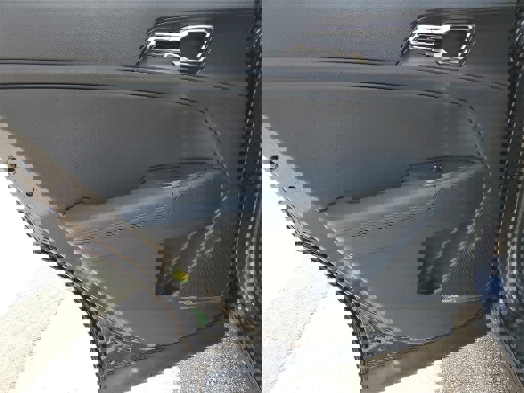 New 2026 Kia Sportage SX image 23