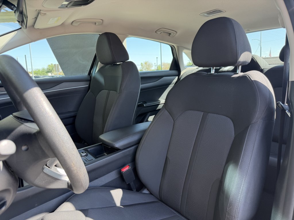 Used 2024 Kia K5 LXS FWD image 32