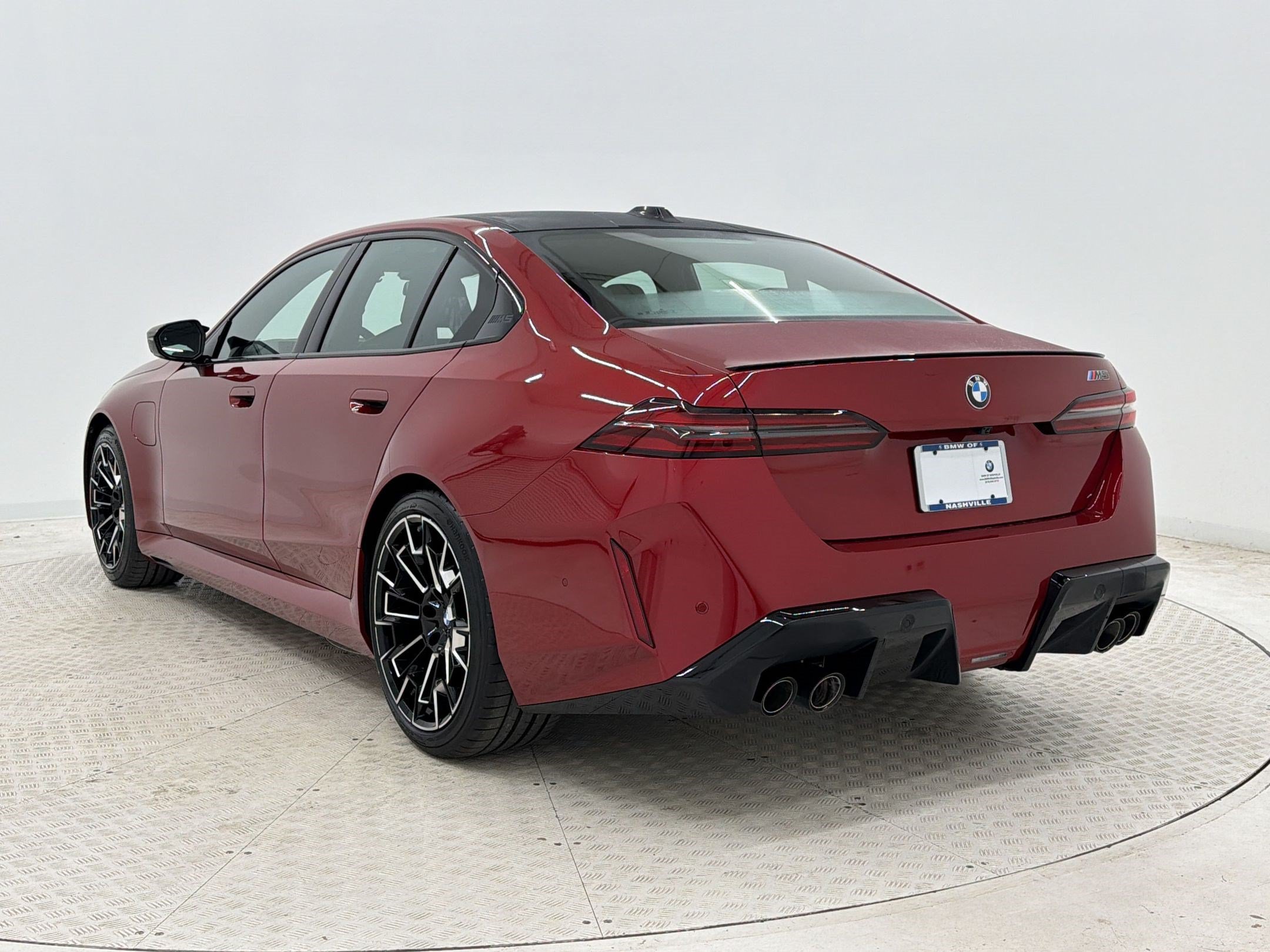New 2026 BMW M5 w/ Executive Package AWD/4WD image 3
