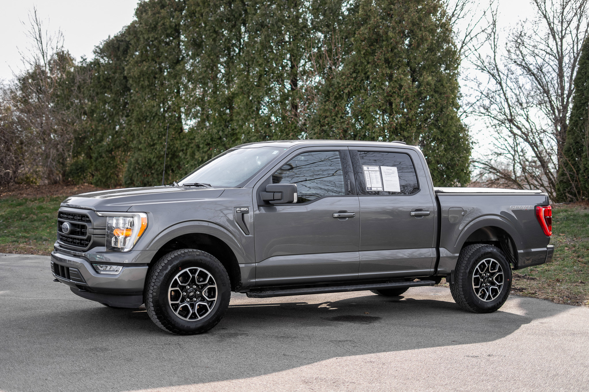 Used 2023 Ford F150 XLT w/ Equipment Group 302A High image 9