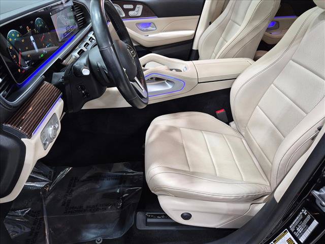 Used 2023 Mercedes-Benz GLS 450 4MATIC image 17