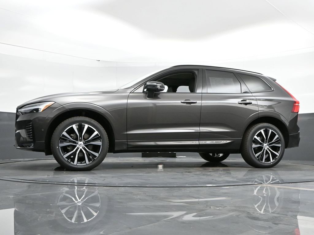 New 2025 Volvo XC60 B5 Plus w/ Protection Package Premier image 44