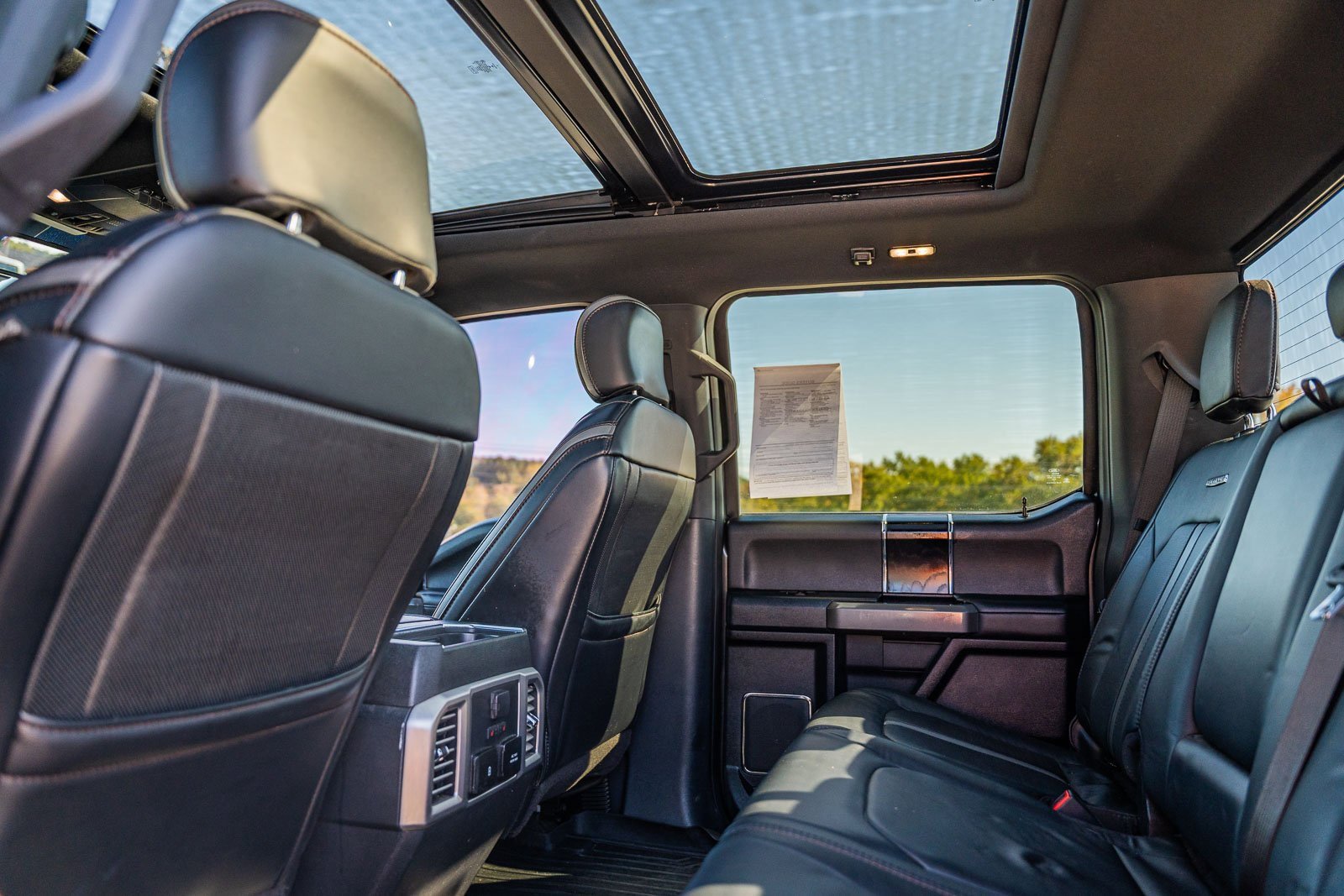 Certified 2019 Ford F450 Platinum w/ Platinum Ultimate Package image 20